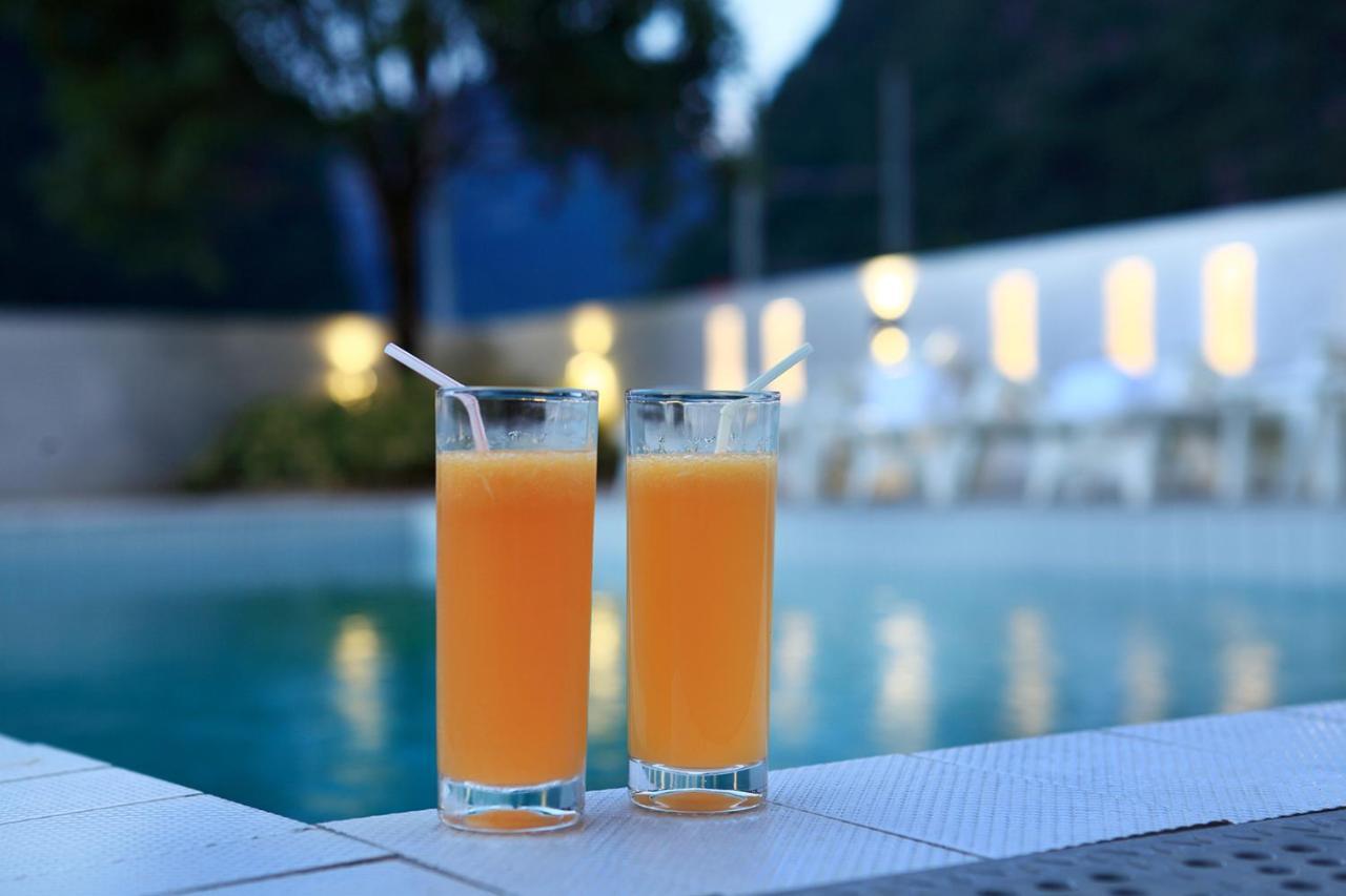 Blue Sky Hotel Yangshuo Buitenkant foto